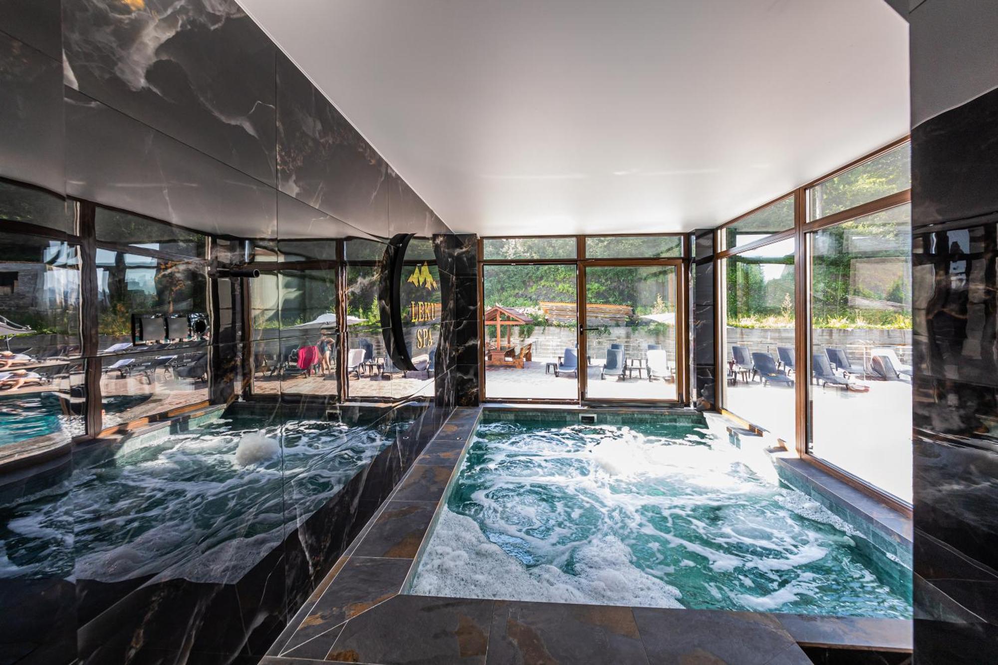 Villa Leku Spa Resort バコヴェル エクステリア 写真
